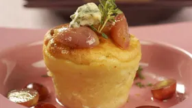 Рецепты с сырами, орехами и виноградом