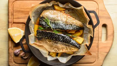 Скумбрия в духовке: 6 вкусных блюд