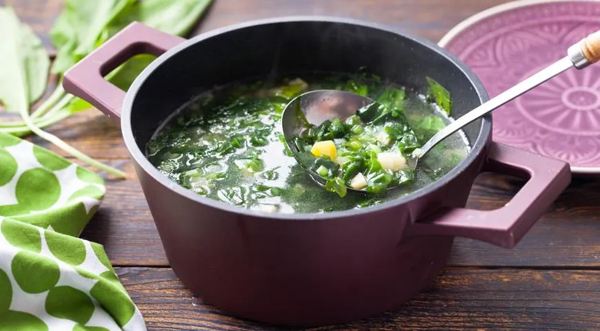 Диетический овощной суп с черемшой