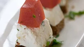 Рецепты на день рождения с базиликом и молочной продукцией