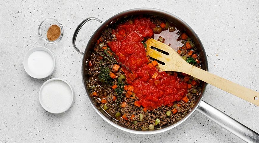 Подливка из фарша на сковороде