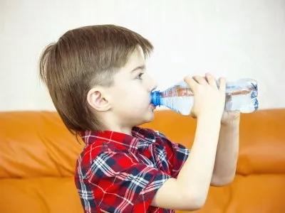 Как выбрать детскую воду?