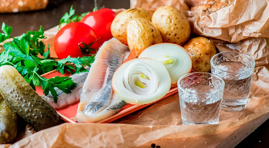 Вкус качественной водки раскрывается с простыми закусками 