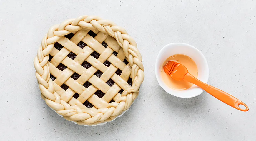 Открытый пирог с повидлом «Мамин»