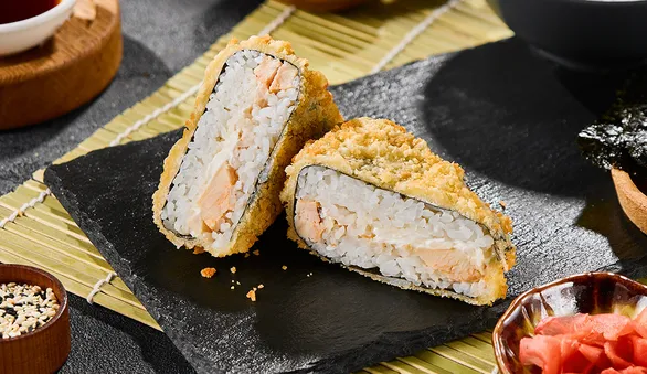 Как приготовить идеальные онигири дома: выбрать рис, слепить и сбалансировать вкус