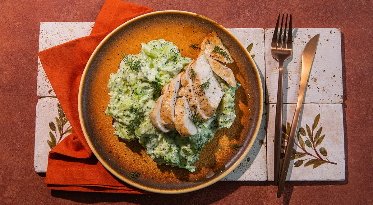 Рецепт брокколи в сметанно-чесночном соусе