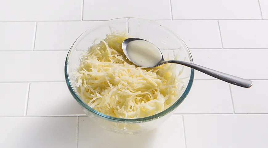 Картофельные драники с чесноком (без яиц и муки)