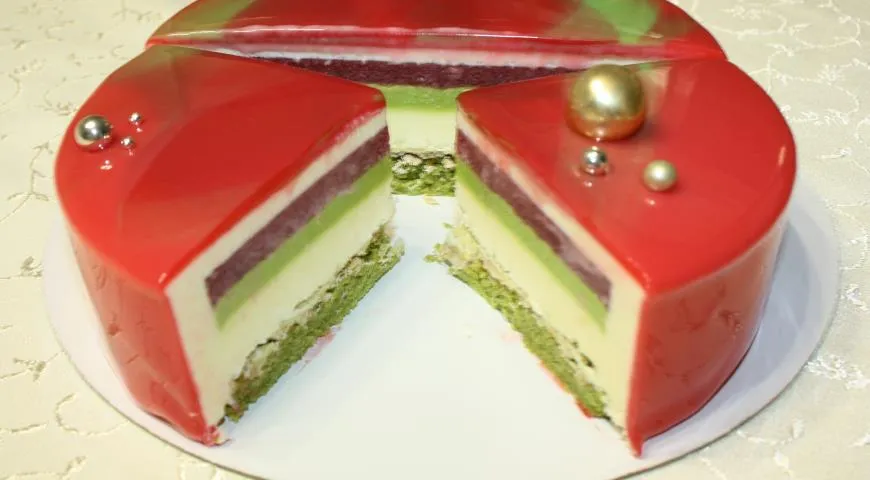 Рецепт муссового торта Малина-фисташка