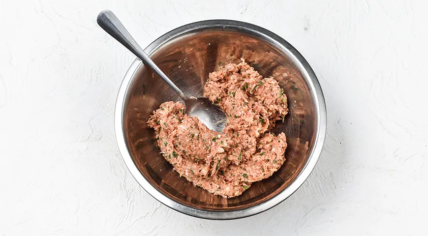 Котлеты в вафельных коржах