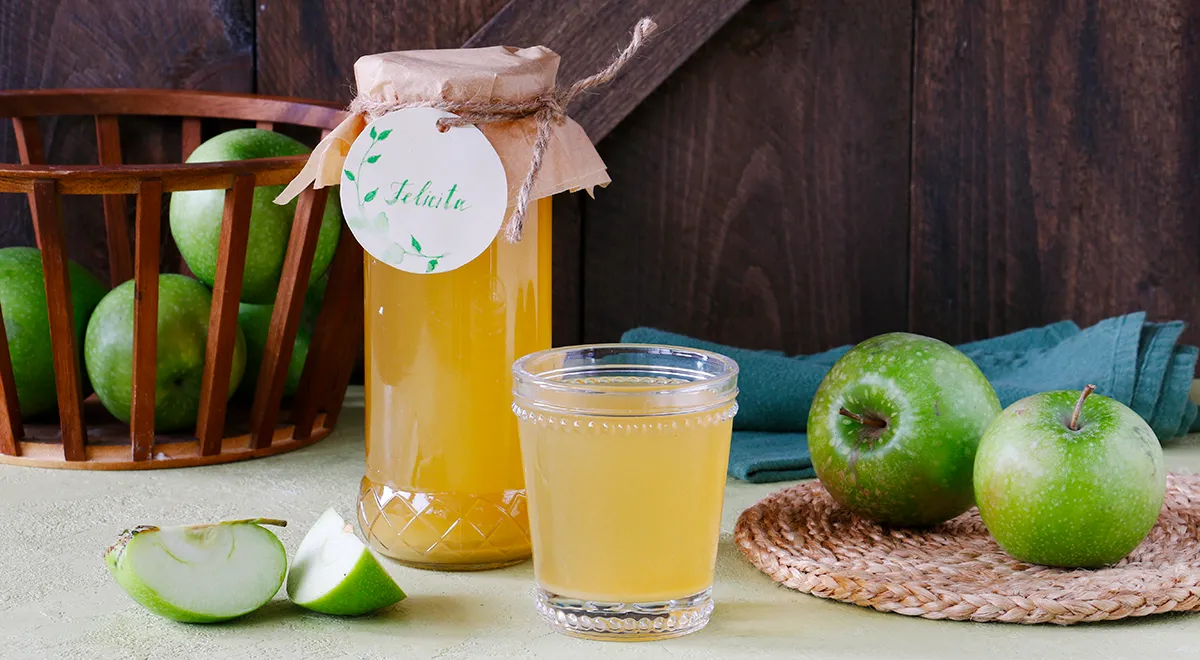 Яблочный сок через соковыжималку