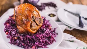 Рецепты с маслом растительным, свининой и продукцией пчеловодства