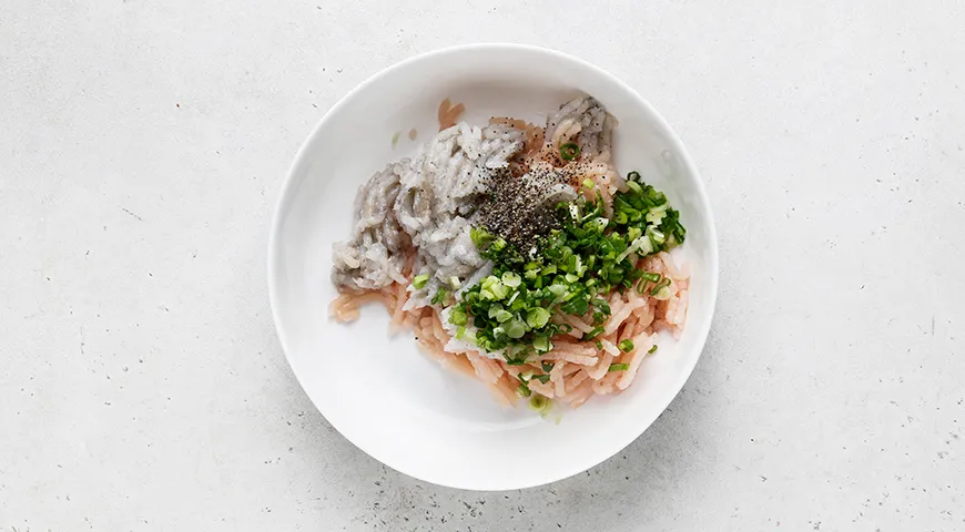 Пельмени с соусом том ям