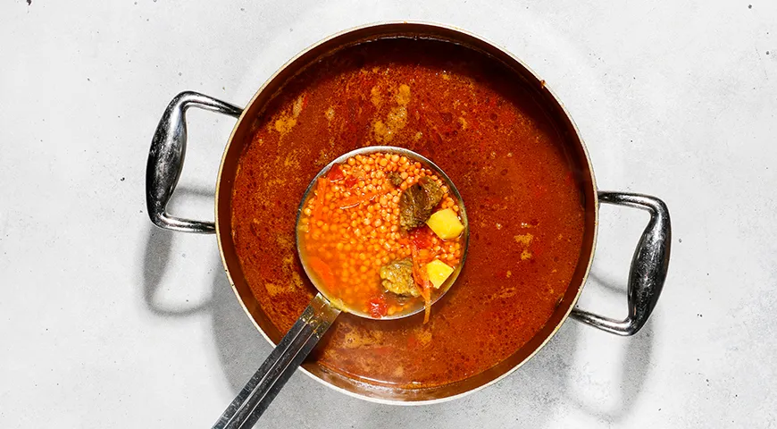 Суп с красной чечевицей и говядиной