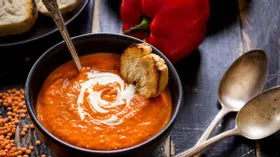Гордон Рамзи поделился лучшим способом приготовить сытный томатный суп