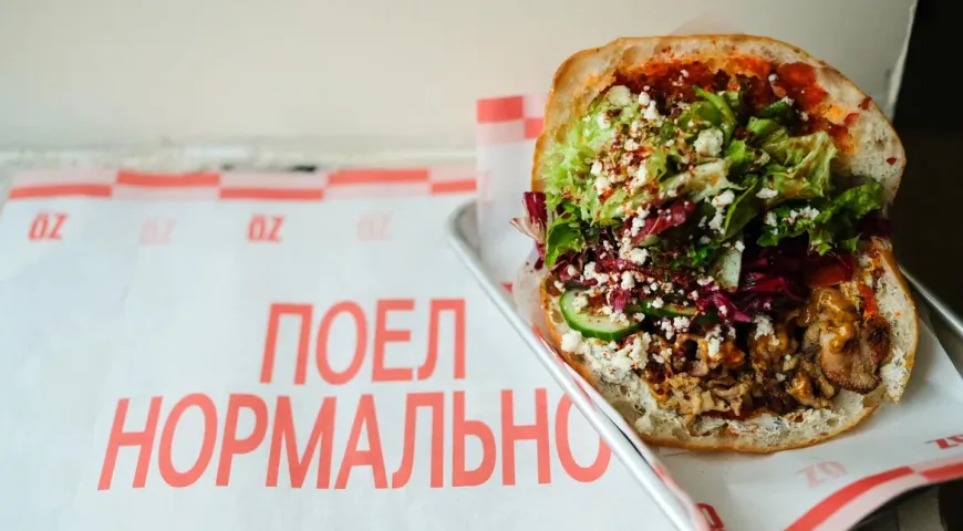 Кебаб в Öz Kebab (Фото: предоставлено пресс-службой ресторана)