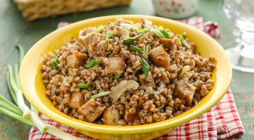 Каша с мясом