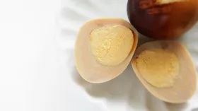 3 способа приготовить необычные копченые яица. Один подойдет любому 