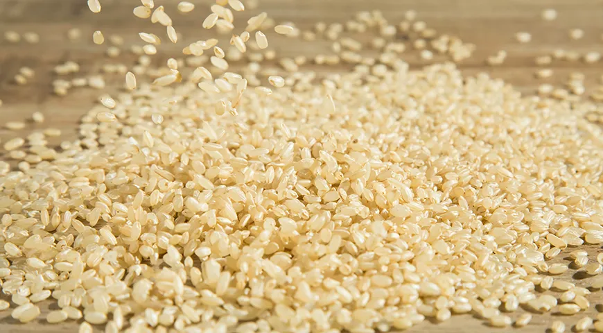 Золотистый рис полезнее белого: при обработке паром сохраняется до 80% полезных веществ отрубевой оболочки
