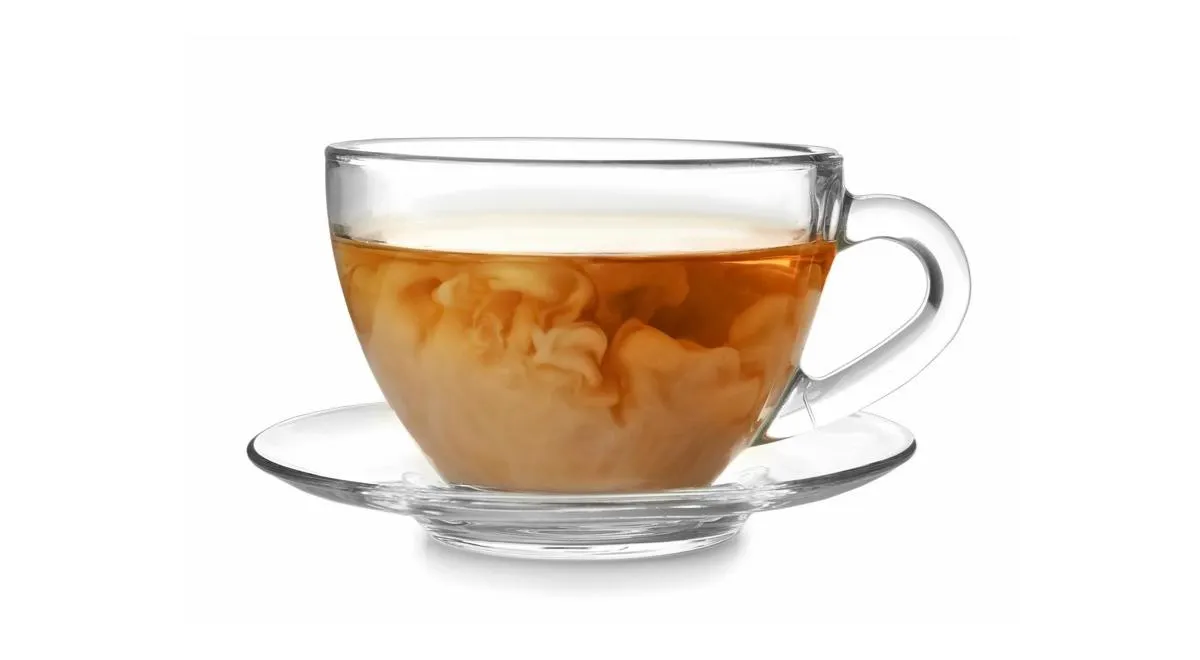 Чай с молоком