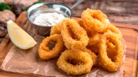 Кольца кальмаров в пивном кляре