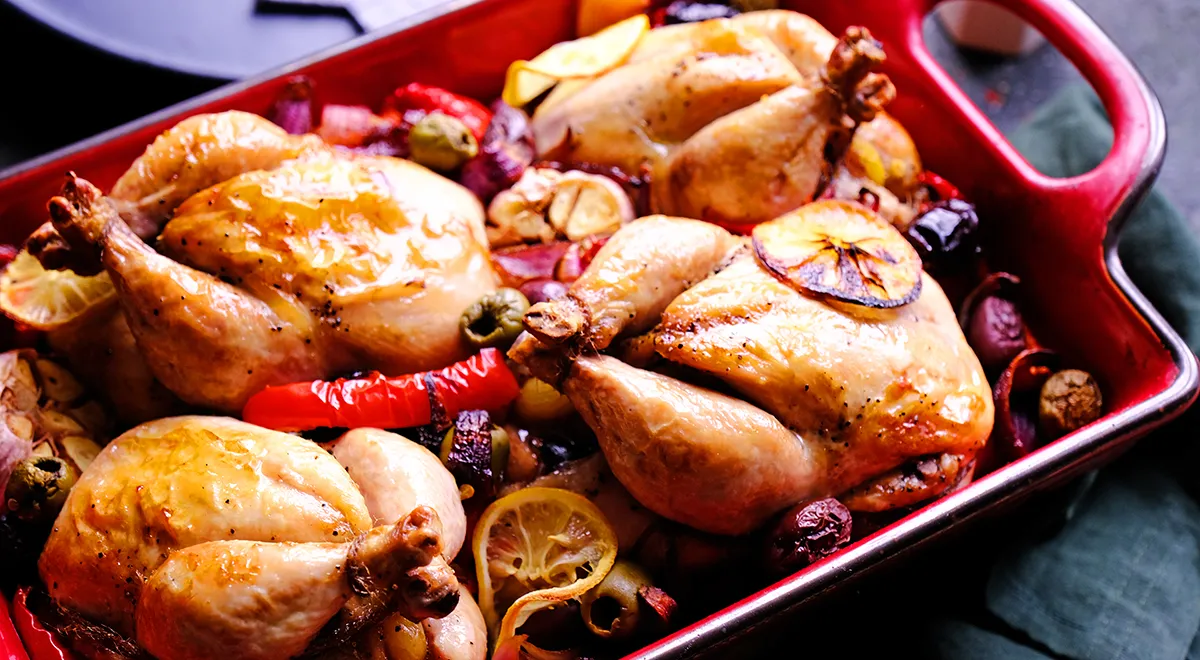 Рецепт цыплят корнишонов с овощами и сухофруктами