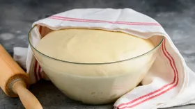 Тесто на кислом молоке