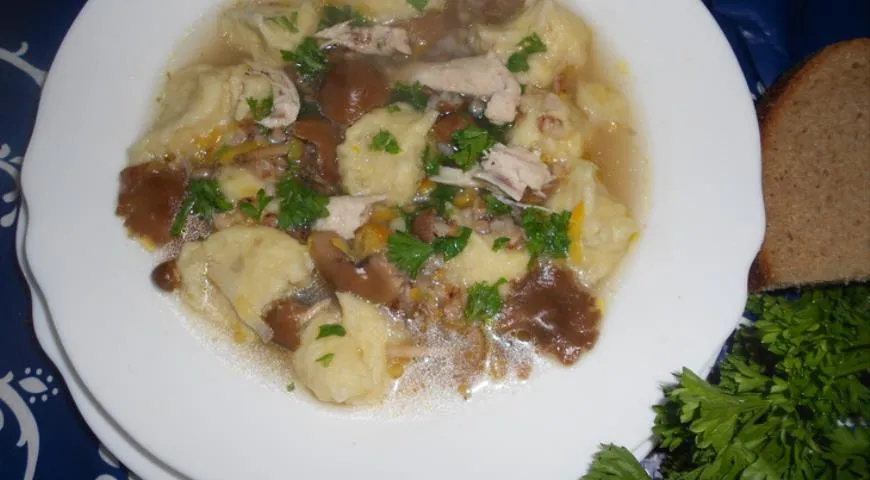 Гречневый суп с картофельными клецками