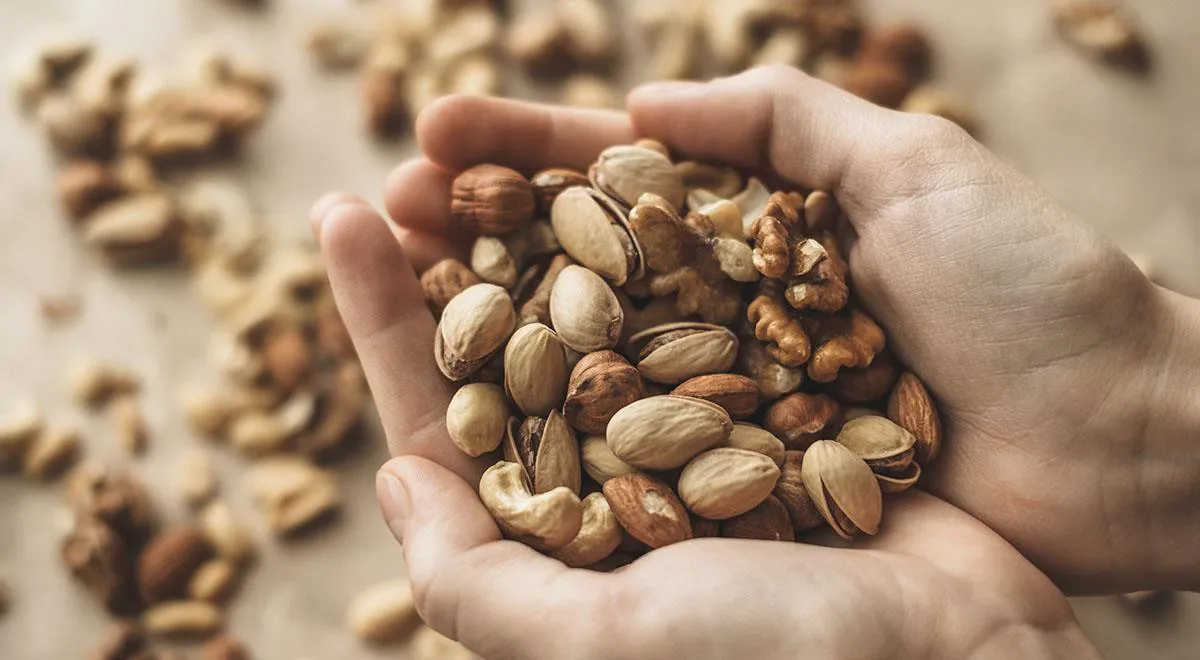 Орехи: польза и вред. Рассказывает врач-диетолог