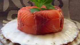 Рецепты с рыбой, соусами и рукколой