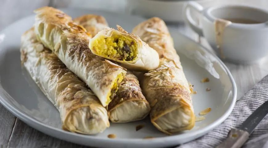 Марокканские роллы с кускусом и бараниной, рецепт