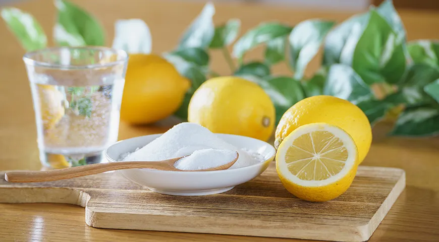 Лимонная кислота — отличный консервант, который активно используют для приготовления варенья, компотов и заготовок из овощей