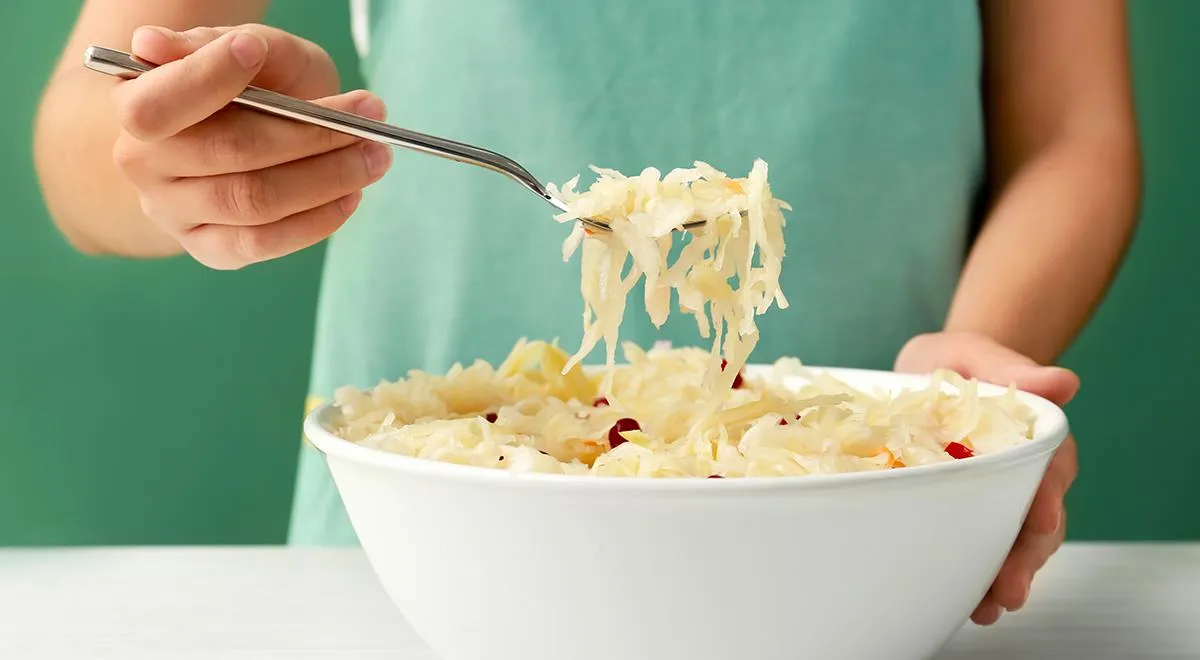 Как готовить квашеную капусту с молочной сывороткой от своего творога