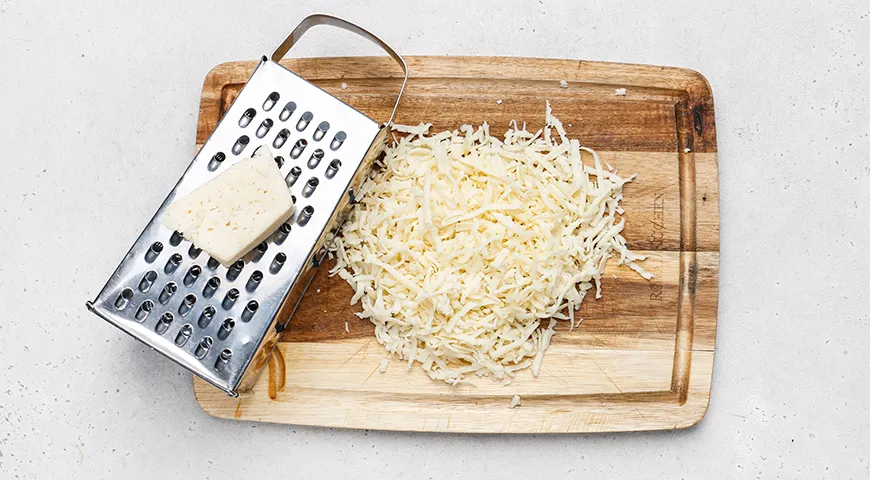 Сосиски с сыром в лаваше