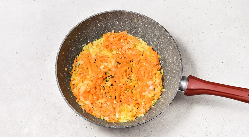 Гуляш из куриных сердечек