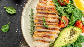 10 идей низкоуглеводных обедов, которые помогут похудеть после праздников