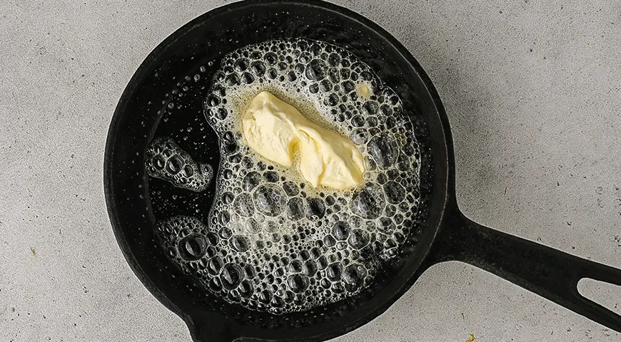 Голландский блин в духовке с копченым лососем