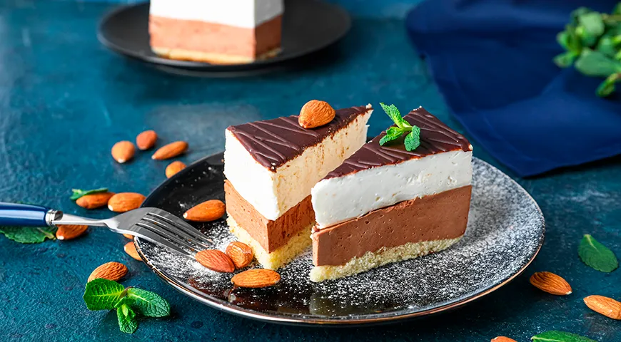 В 100 граммах торта «Птичье молоко» может содержаться до 25% суточной нормы сахара и насыщенных жиров для взрослого человека