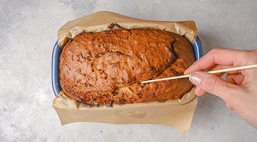 Банановый кекс с шоколадной крошкой