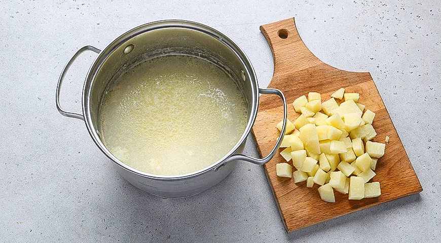 Сливочный картофельный суп с морепродуктами