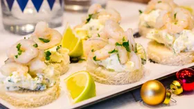 Рецепты с креветками и яблоком