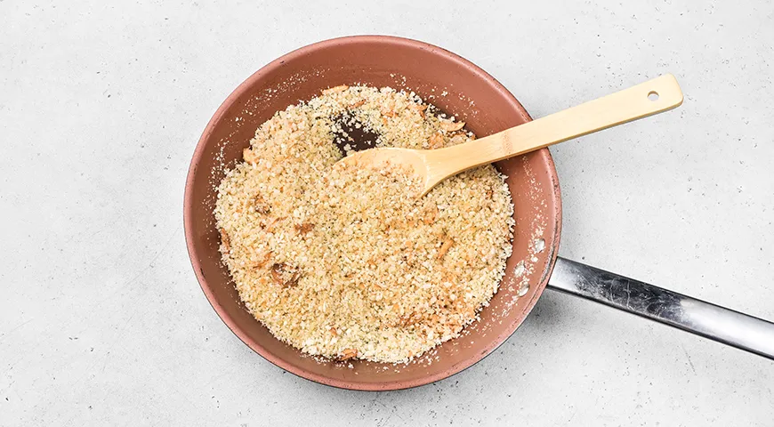 Цветная капуста с сухарями и чесноком