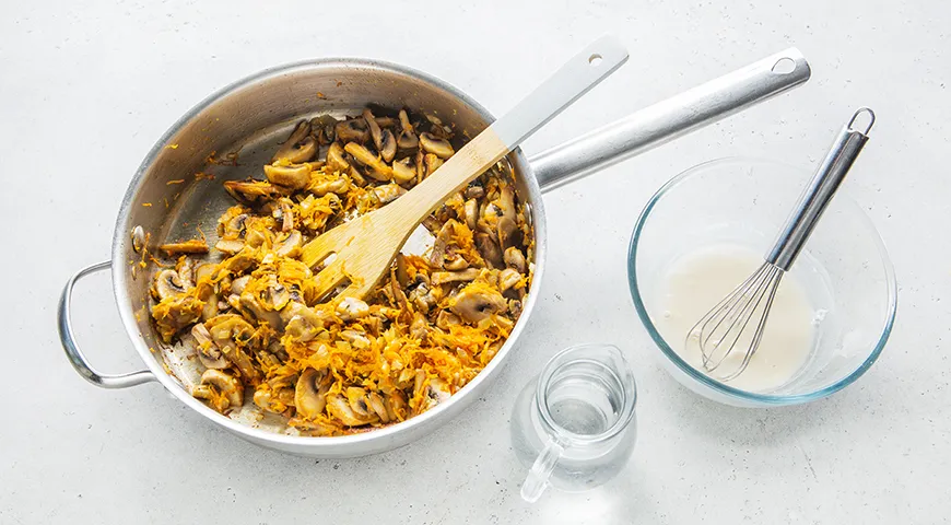 Грибная подлива из шампиньонов