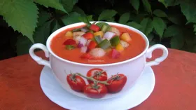 Гаспачо - холодный суп из томатов для жаркого лета