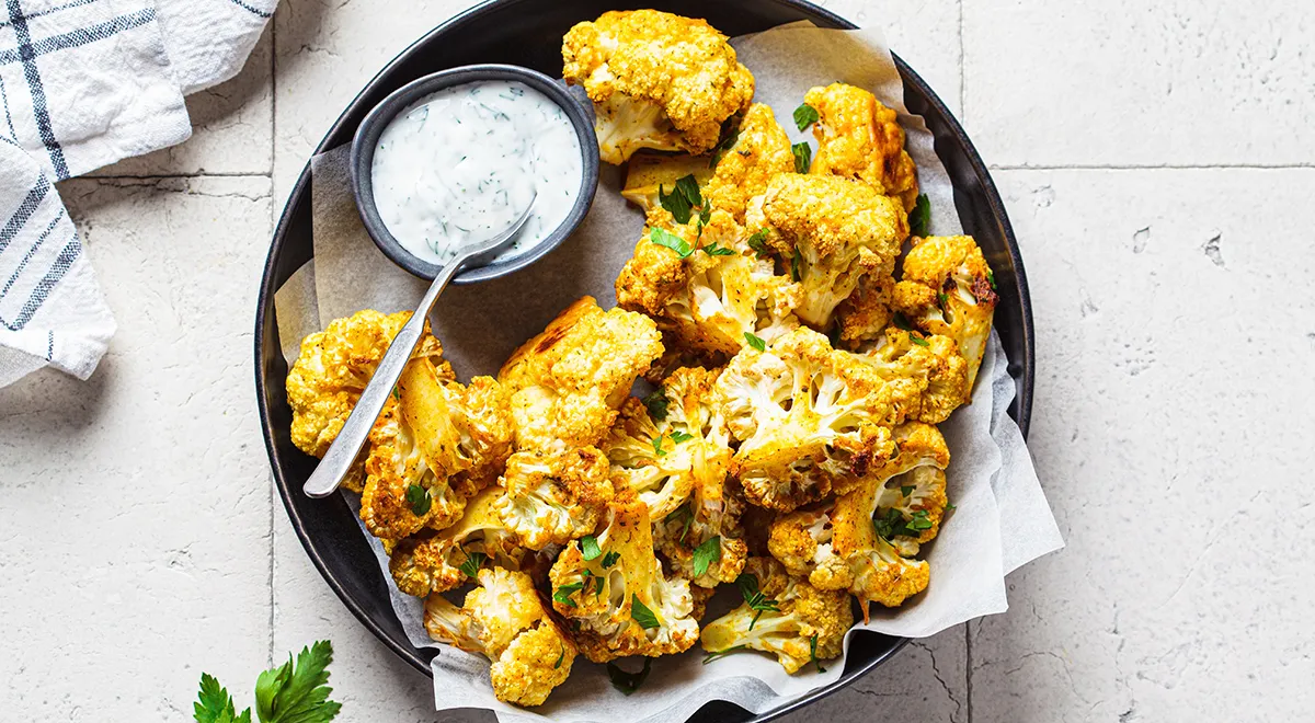 Цветная капуста с йогуртовым соусом