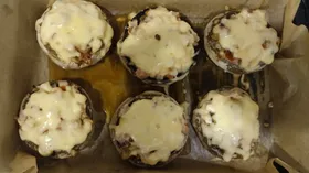 Запечённые шампиньоны с начинкой