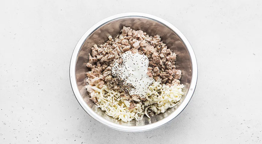 Осетинский пирог с курицей и сыром