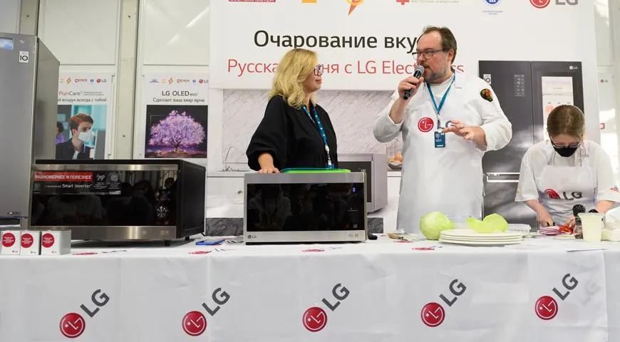 С помощью микроволновой печи LG NeoChef можно быстро и вкусно приготовить сразу несколько ресторанных блюд