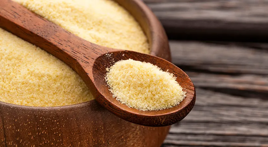 Семола активно используют в кулинарии благодаря содержанию легкоусвояемых углеводов и умеренному количеству растительного белка