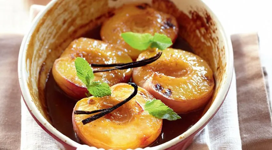 Персики в карамели от шеф-повара Сергея Ерошенко