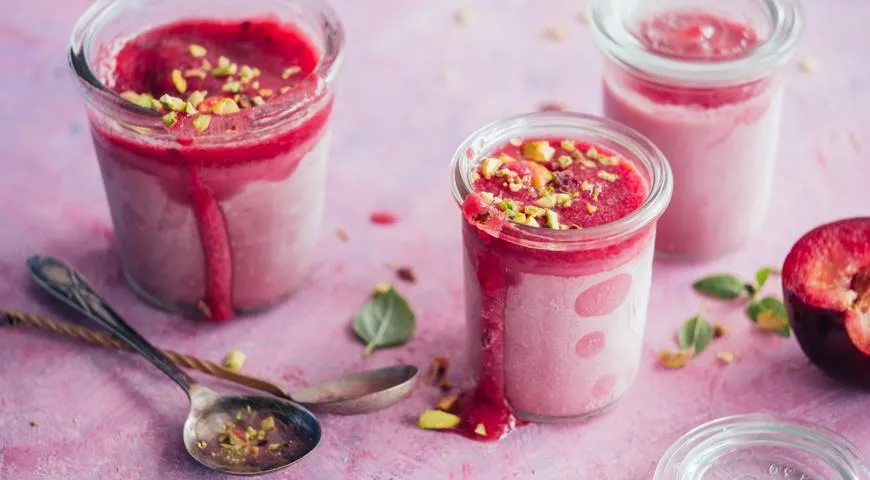 Оригинальные десерты со сливами